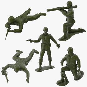 5 Plastic Toy Soldiers